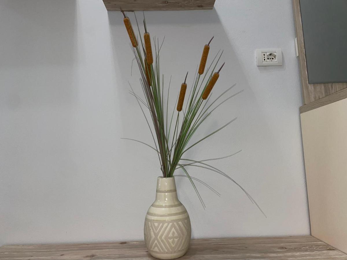 Peak Apartment Sea View In Vollga Durres #3 Exterior photo