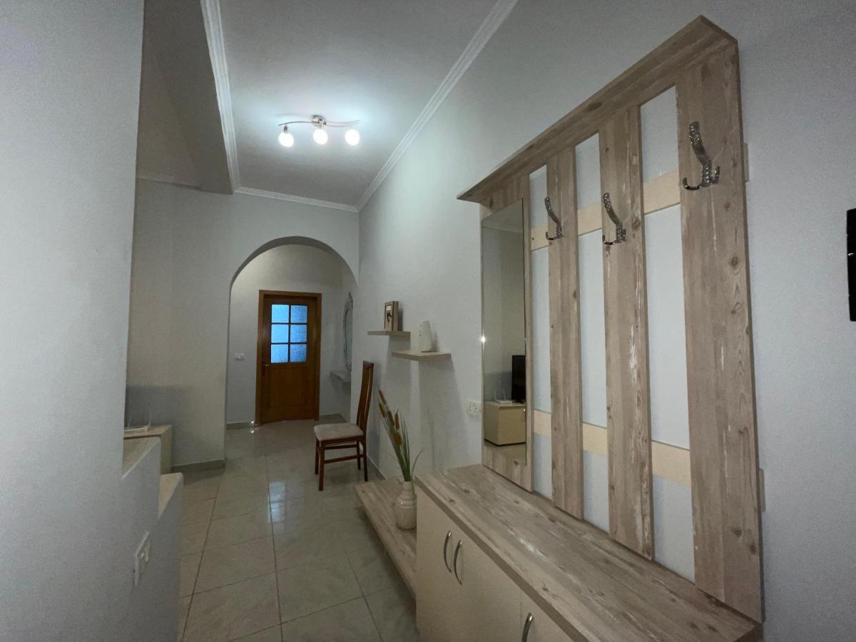 Peak Apartment Sea View In Vollga Durres #3 Exterior photo